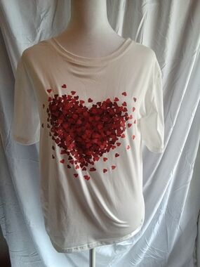Only White Tee with Red Heart Cluster L
